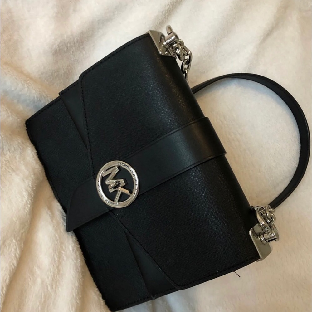 Micheal Kors shoulder bag